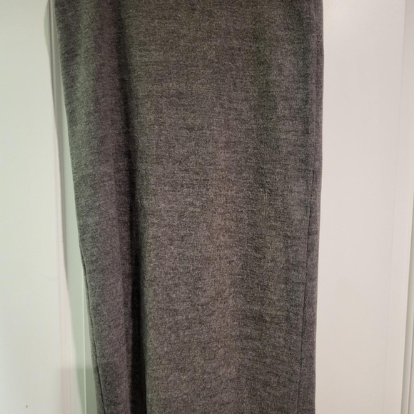 Zara Dresses & Skirts - Zara WomensCharcoal Skirt